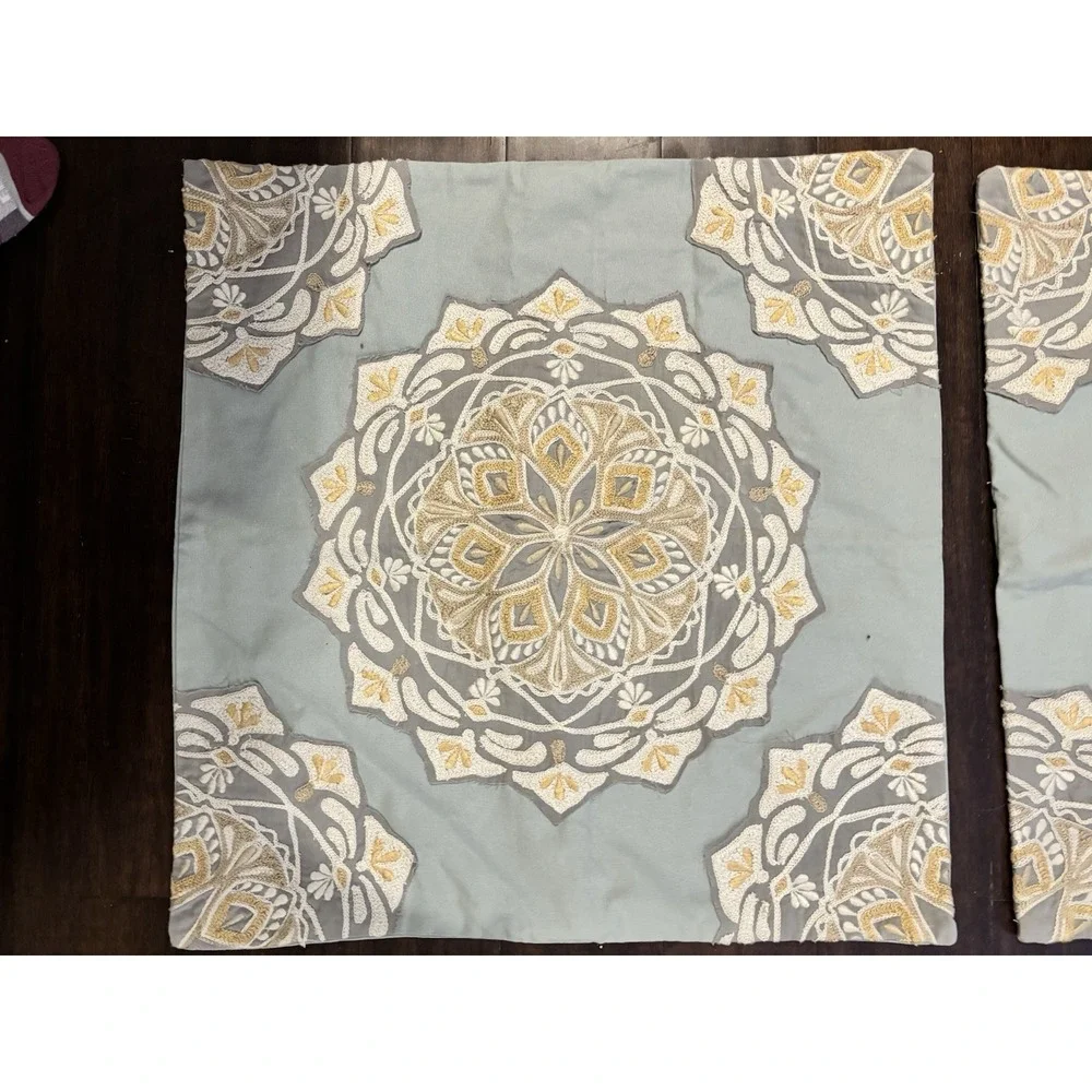 Pottery‎ Barn Cressida Pillow Covers 24